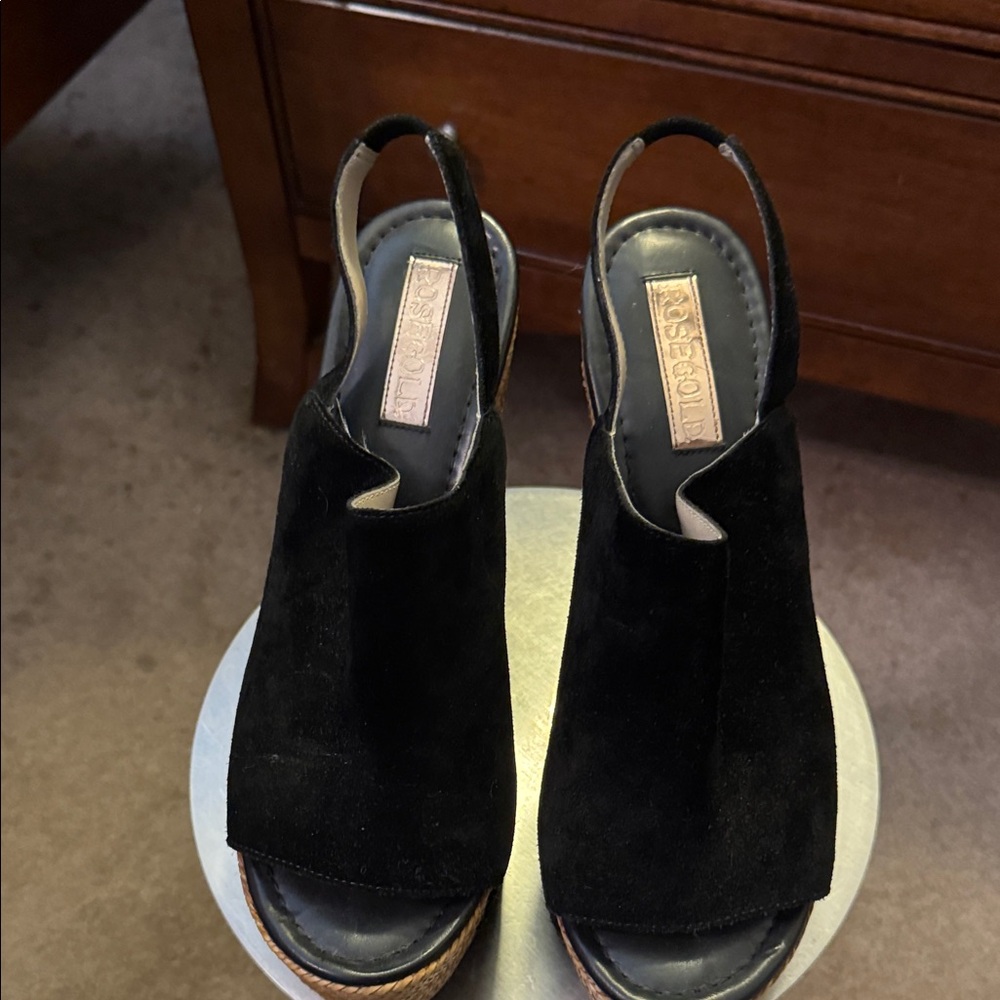 Rose gold Chic Black Suede Slingback Sandals